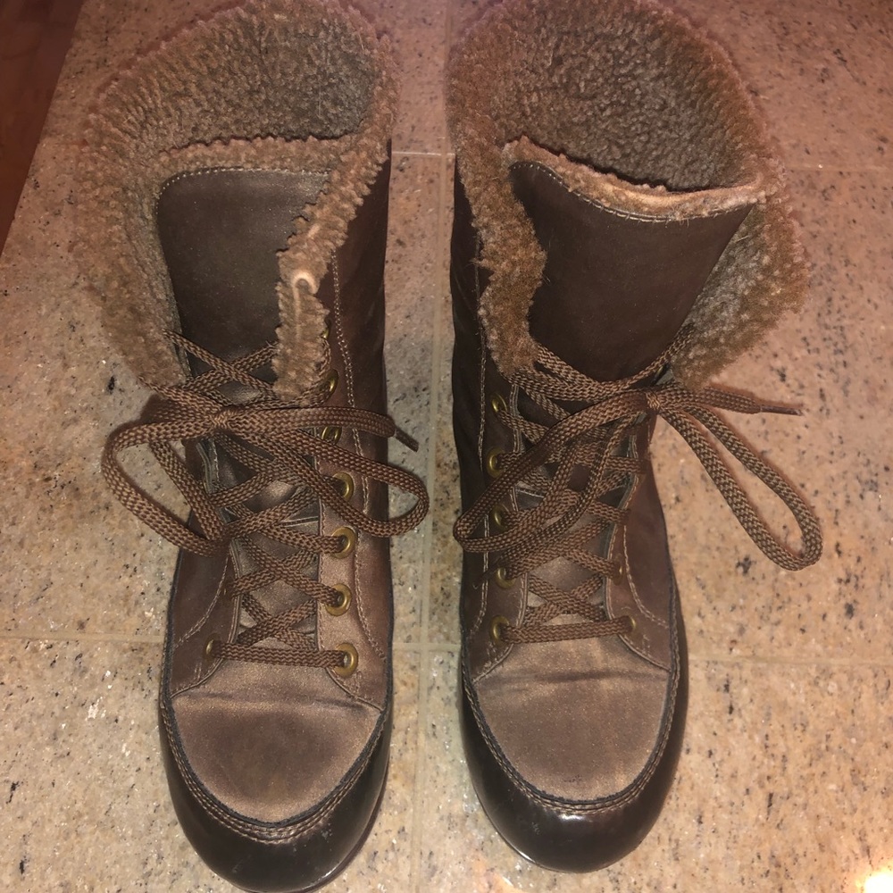 Platform tie up booties